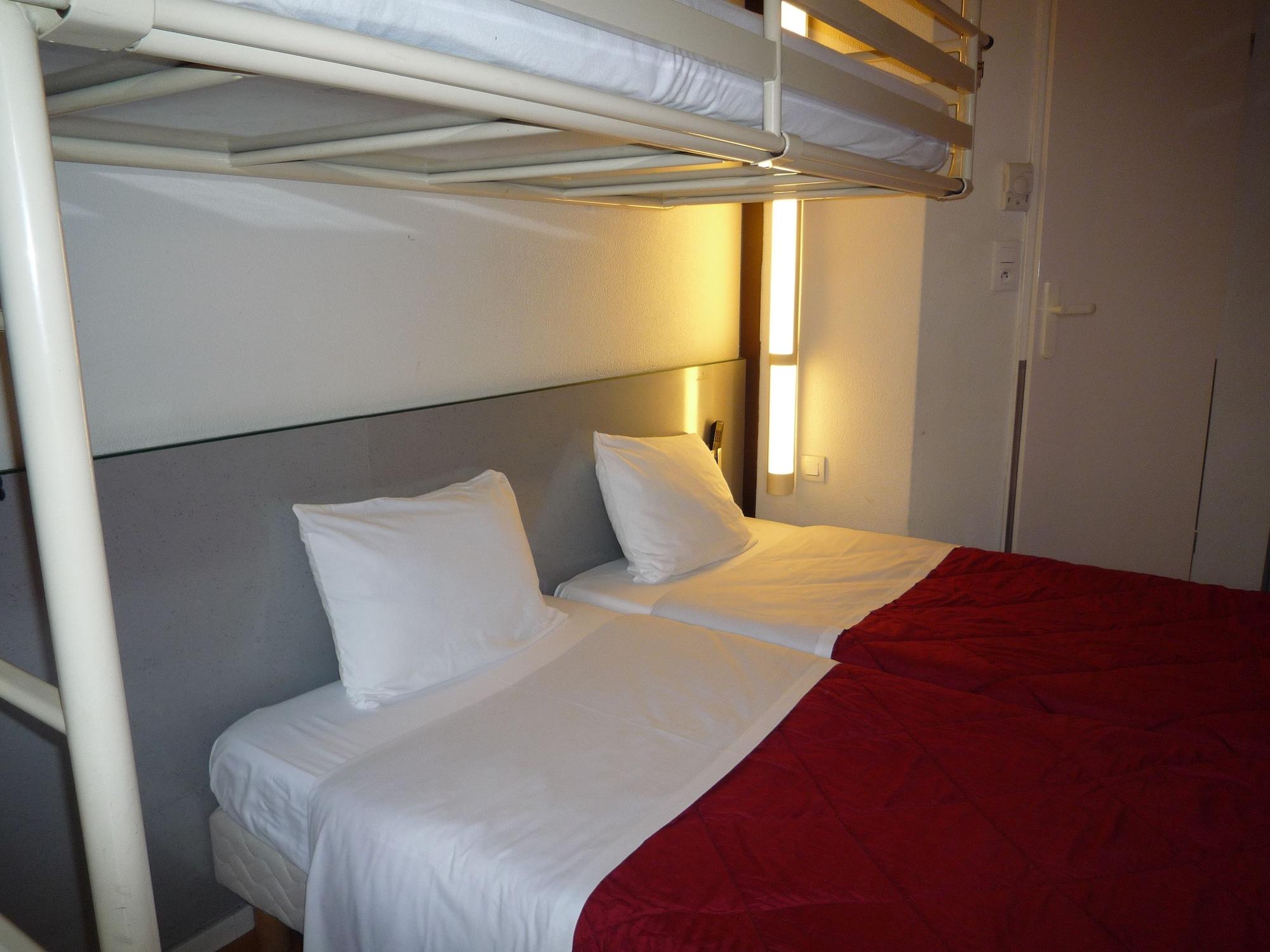 พรีเมียรคลาสวาเล็นซ์ซุด Hotel วาลองซ์ ภายนอก รูปภาพ