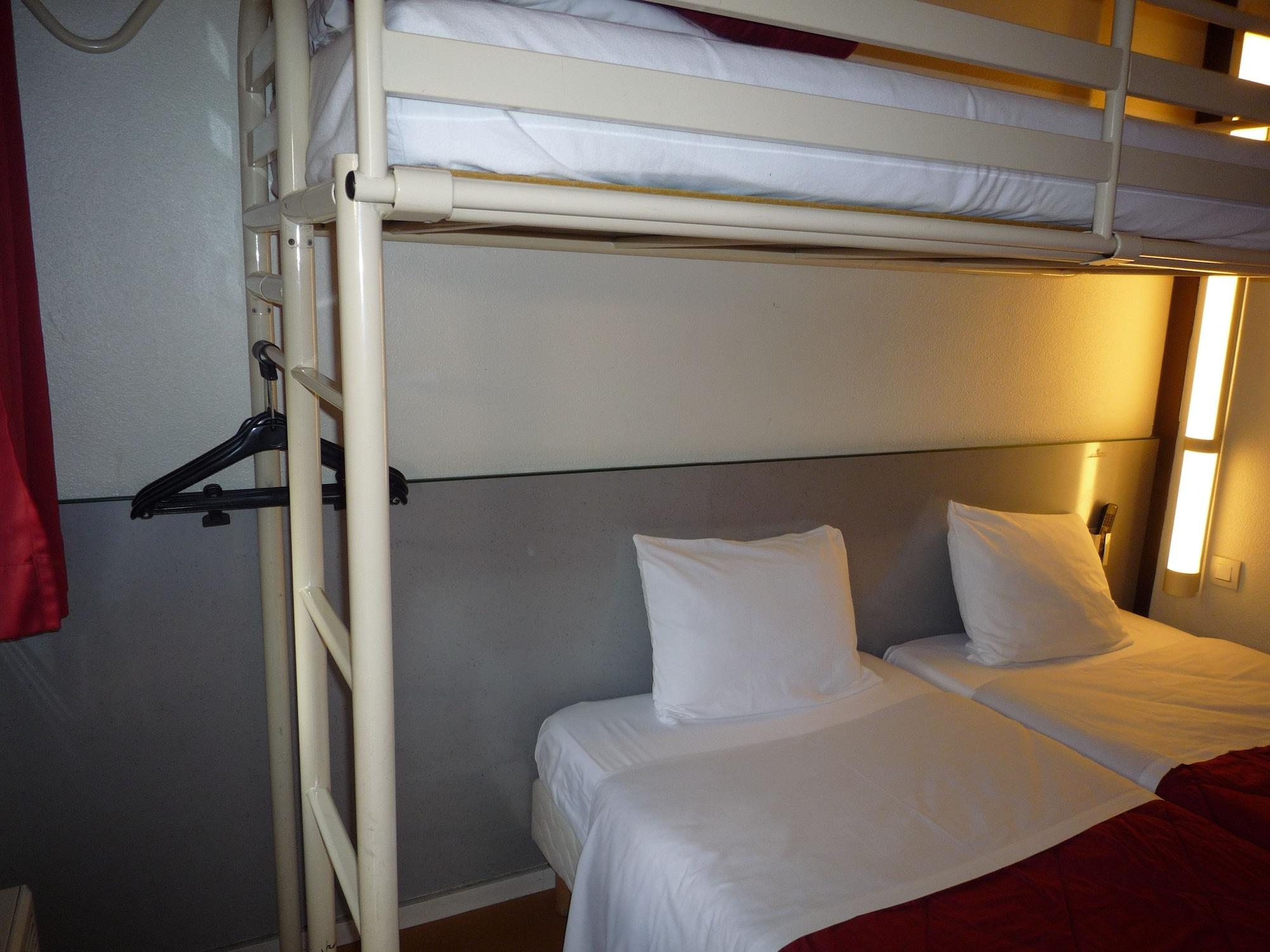 พรีเมียรคลาสวาเล็นซ์ซุด Hotel วาลองซ์ ภายนอก รูปภาพ