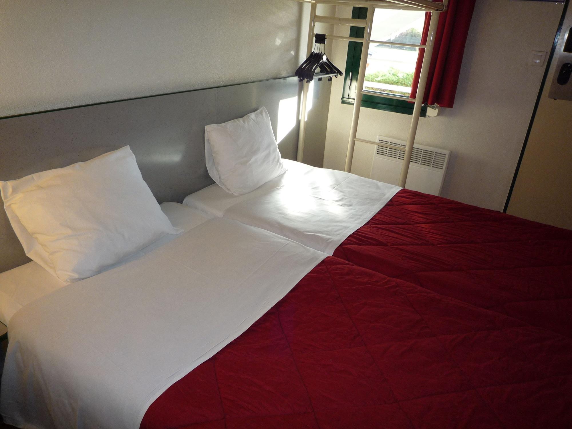 พรีเมียรคลาสวาเล็นซ์ซุด Hotel วาลองซ์ ภายนอก รูปภาพ